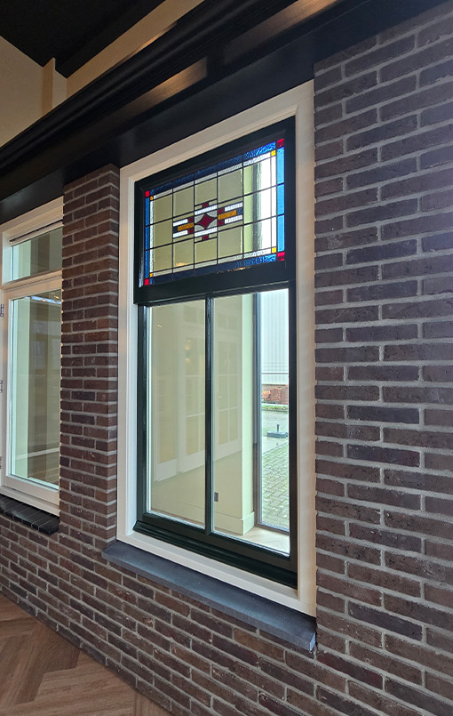 de-jong-kozijnen-glas-in-lood-bovenlicht